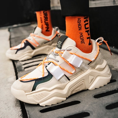 Simple and breathable sneakers