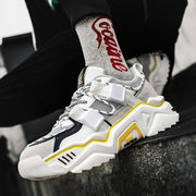 Simple and breathable sneakers