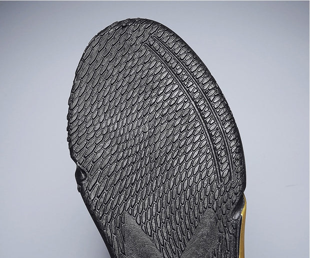 Flying woven breathable casual sneakers