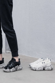 Running platform sneakers